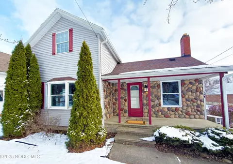 177 Bierley Ave, Pemberville, OH 43450