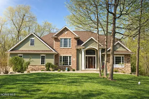 125 Turnberry Dr, Bryan, OH 43506