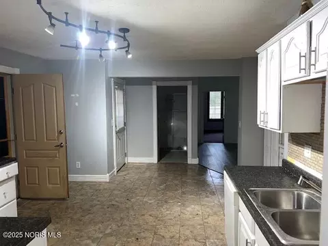 Entry Way - 415 E Hubbard St, Hamler, OH 43524 photo 1 of 1