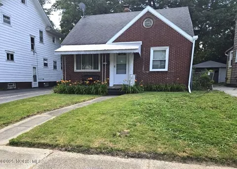 2127 Perth St, Toledo, OH 43607
