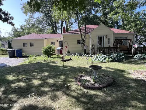 5873 Nebraska Ave, Toledo, OH 43615