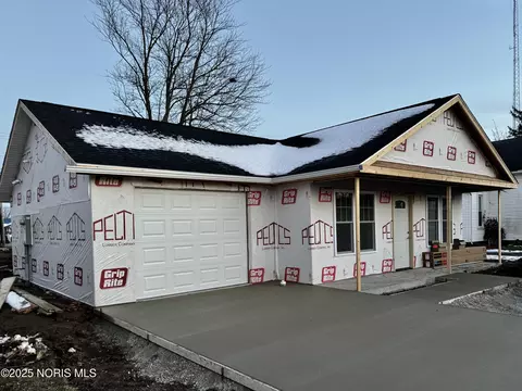 228 N Beech St, Bryan, OH 43506