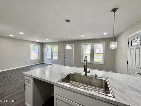 228 N Beech St, Bryan, OH 43506 photo 6