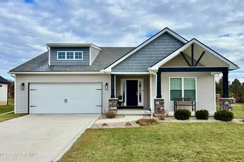 1608 Henline Way, Waterville, OH 43566