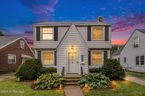 3806 Doty Dr, Toledo, OH 43613