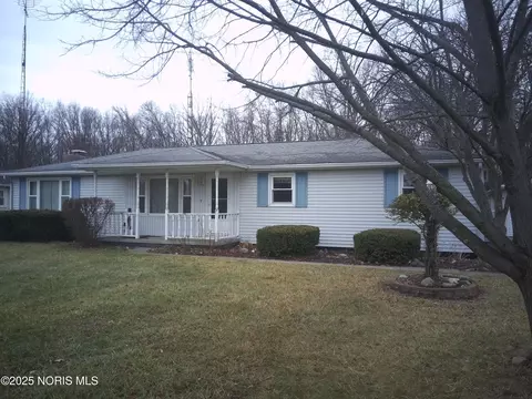 15156 Dohoney Rd, Defiance, OH 43512