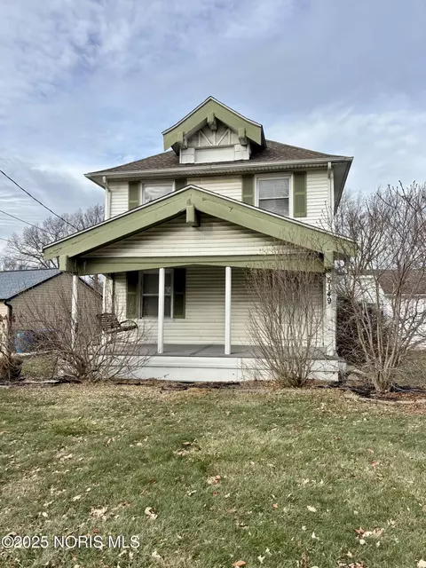 5149 Bayshore Rd, Oregon, OH 43616