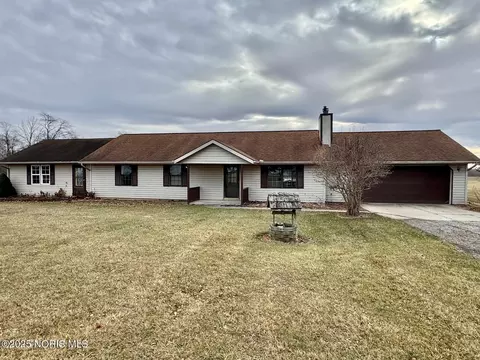 17738 County Road E Rd, Bryan, OH 43506