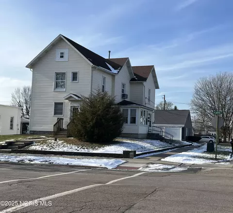329 N Main St, North Baltimore, OH 45872