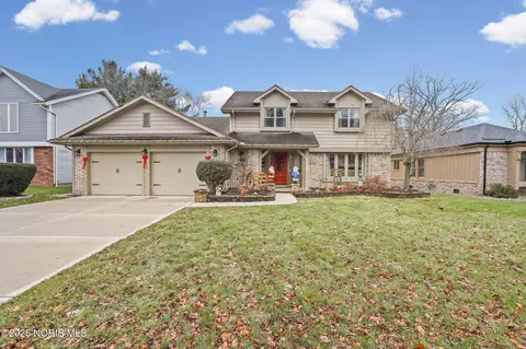 6537 Marie Ln, Maumee, OH 43537