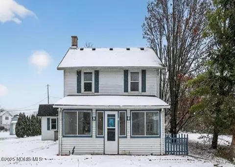 6395 N 3rd St, Oak Harbor, OH 43449