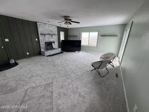 12365 County Rd C, Bryan, OH 43506 photo 4