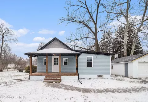 605 Koch Dr, Toledo, OH 43615