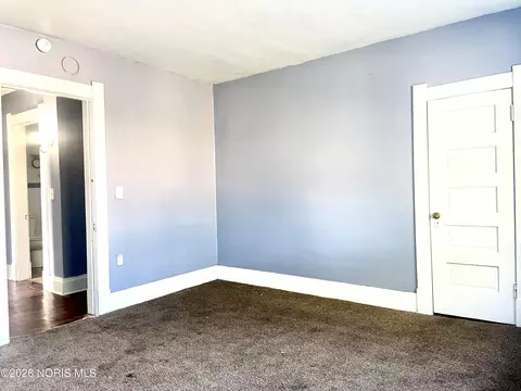 Bedroom - 1133 N Blum St, Toledo, OH 43607 photo 2 of 2