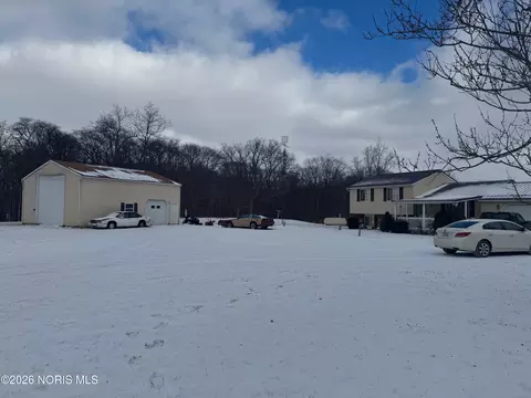 1390 22-60 Rd, Stryker, OH 43557