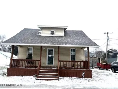 155 N Jackson St, Ney, OH 43549