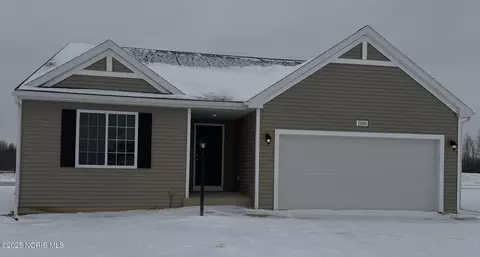 1500 Lee Ann Ave, Defiance, OH 43512