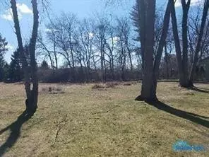 6312 Brint Rd, Sylvania, OH 43560