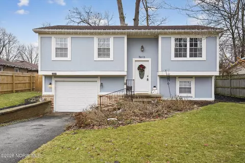 5613 Marshall Rd, Sylvania, OH 43560