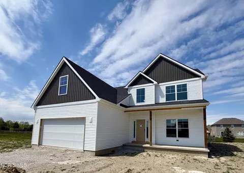 5045 Magnolia Dr, Oregon, OH 43616