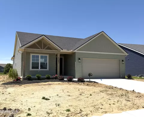 1383 Limerick Ln, Waterville, OH 43566