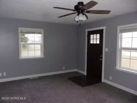 Living - 503 E North Ave, Ada, OH 45810 photo 1 of 2