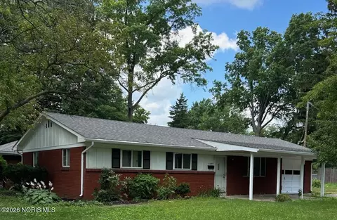 2604 Arletta St, Toledo, OH 43613