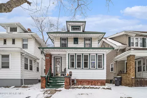 4138 Thornton Ave, Toledo, OH 43612