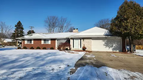 3510 Claudia Dr, Toledo, OH 43614