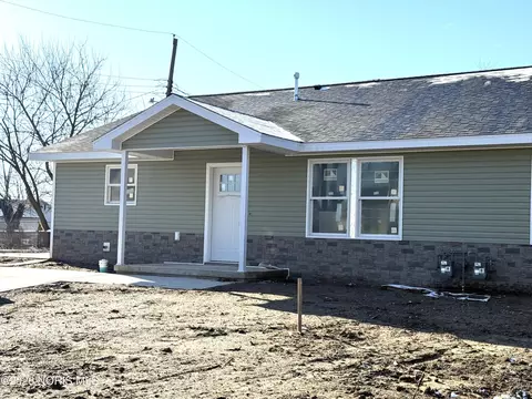 214 Union St, Defiance, OH 43512