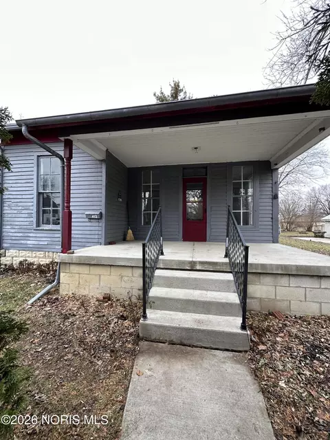 412 Center St, Bryan, OH 43506