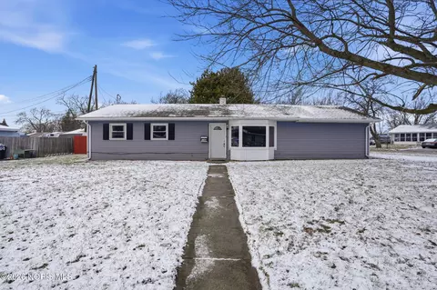 1142 Concord Ct, Findlay, OH 45840