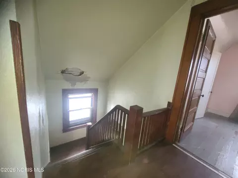1418 Roosevelt Ave, Toledo, OH 43607 photo 7