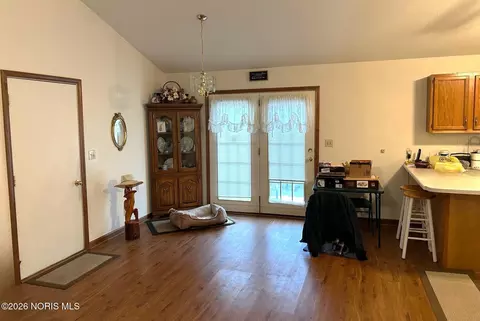 Entry Way - 208 Kenny Ray Pkwy, Edon, OH 43518 photo 1 of 1