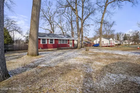 4851 Luann Ave, Toledo, OH 43623