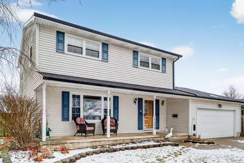5408 Riviera Dr, Toledo, OH 43611