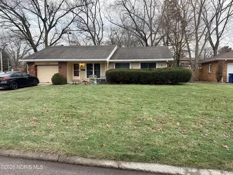 1896 Wilshire Ave, Toledo, OH 43614