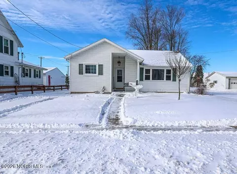 537 N Church St, Oak Harbor, OH 43449