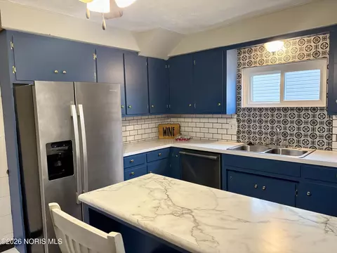 Kitchen - 1535 E 3rd St, Ottawa, OH 45875 photo 3 of 3