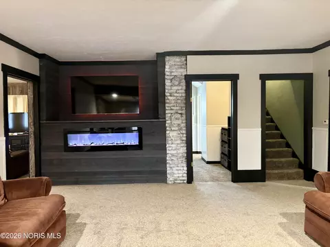 Living - 1535 E 3rd St, Ottawa, OH 45875 photo 2 of 2