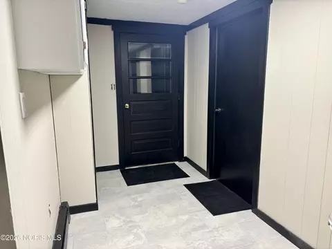 Entry Way - 1535 E 3rd St, Ottawa, OH 45875 photo 3 of 4