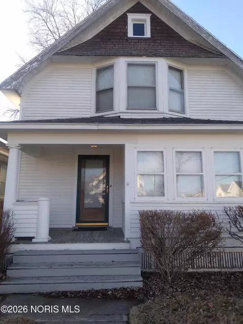 4245 Burnham Ave, Toledo, OH 43612