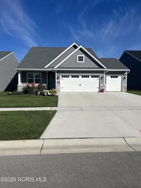 3624 Moonlit Pass, Monclova, OH 43542