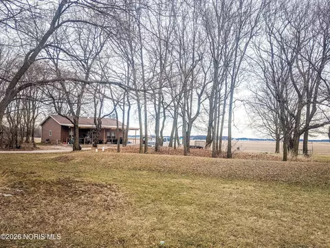 9389 Township Rd 57, Fostoria, OH 44830