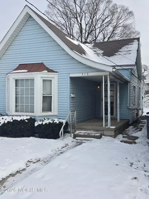 319 White St, Toledo, OH 43605
