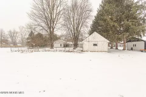 Exterior - 4349 S Eber Rd, Monclova, OH 43542 photo 7 of 7