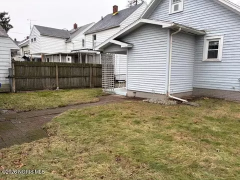 2003 Berdan Ave, Toledo, OH 43613 photo 8