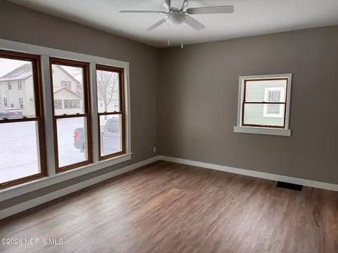 Living - 315 N Williams St, Bryan, OH 43506 photo 3 of 3