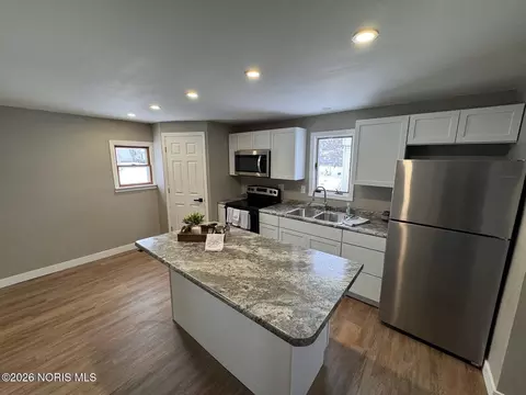 Kitchen - 315 N Williams St, Bryan, OH 43506 photo 3 of 3