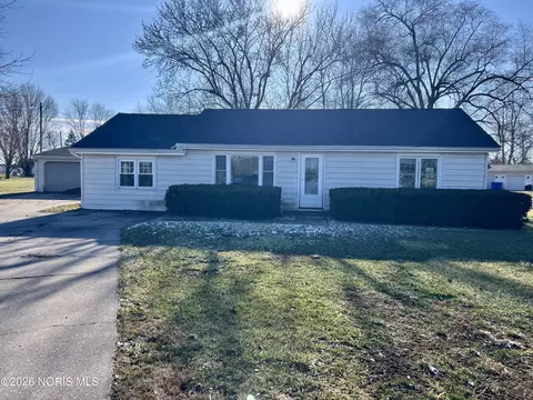 27872 Ayersville Pleasant Bend Rd, Defiance, OH 43512